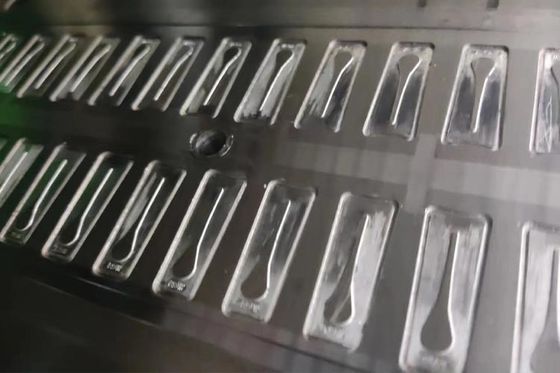 STEP 医療用プラスチック注射模具 低コストのカスタマイズされた模具設計と製造