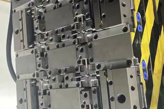 STEP 医療用プラスチック注射型 オーダーメイド